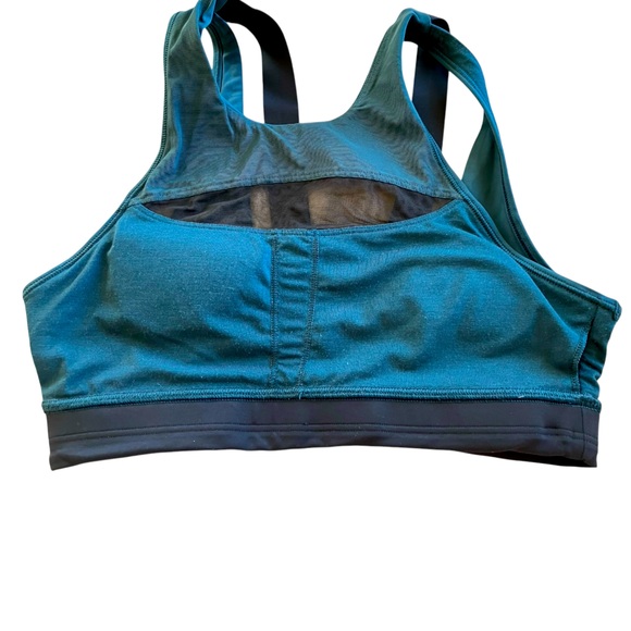 🍋 EUC lululemon run the day submarine nulux strappy bra 2/4 - Picture 3 of 4